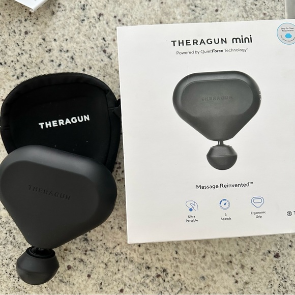 Theragun Mini Black Massager - Picture 1 of 6
